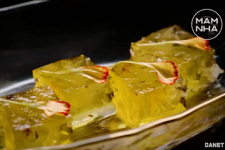 CÁCH NẤU CHÈ QUẾ HOA - CHÈ DƯỠNG NHAN CHO PHÁI ĐẸP
